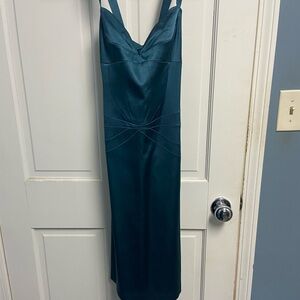 Elegant Teal Sleeveless Dress